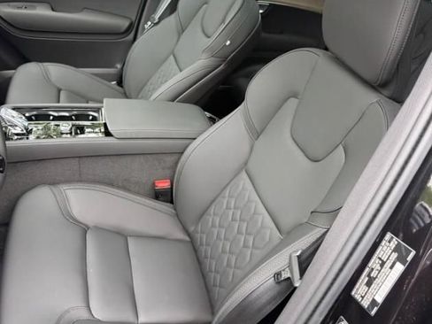 Used 2026 Volvo XC90 B6 Plus AWD/4WD image 3