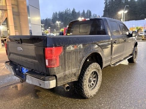 Used 2018 Ford F150 Lariat w/ Equipment Group 501A Mid image 11