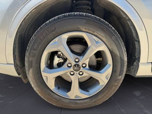 Certified 2024 Ford Escape ST-Line AWD/4WD image 14