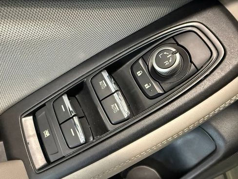 Used 2020 Subaru Forester Premium w/ Popular Package #1 AWD/4WD image 19