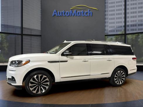 Used 2024 Lincoln Navigator L Reserve image 6