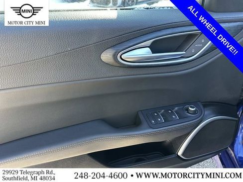 Used 2023 Alfa Romeo Giulia Sprint image 19