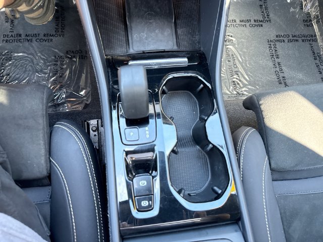 Certified 2023 Volvo XC40 B5 Plus w/ Climate Package AWD/4WD image 26
