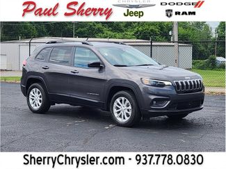 Used 2022 Jeep Cherokee Latitude Lux w/ Mopar Interior Package AWD/4WD video 1