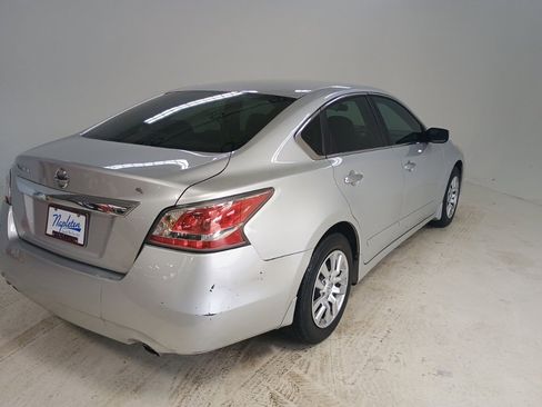Used 2015 Nissan Altima 2.5 S w/ Power Driver Seat Package image 7