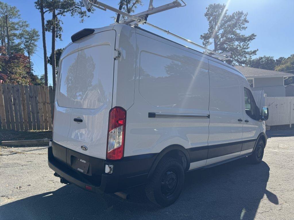Used 2021 Ford Transit 250 Medium Roof RWD image 3