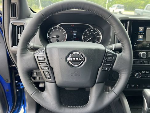 New 2026 Nissan Frontier SV w/ SV Convenience Package RWD image 9