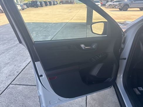 New 2025 Ford Escape ST-Line w/ Tech Pack #1 image 14