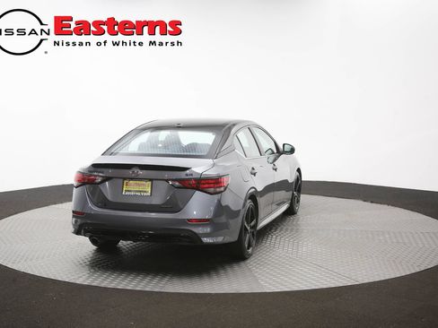 Used 2023 Nissan Sentra SR w/ Midnight Edition Package FWD image 35