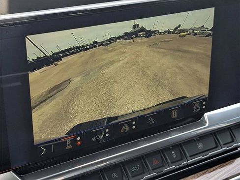 New 2026 Chevrolet Silverado 1500 LT w/ Safety Package AWD/4WD image 11