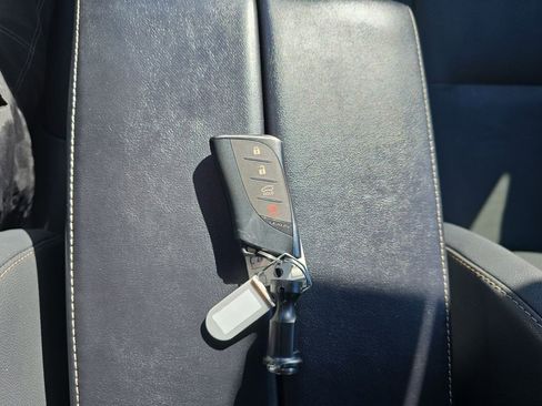 Used 2020 Lexus GX 460 Premium image 12