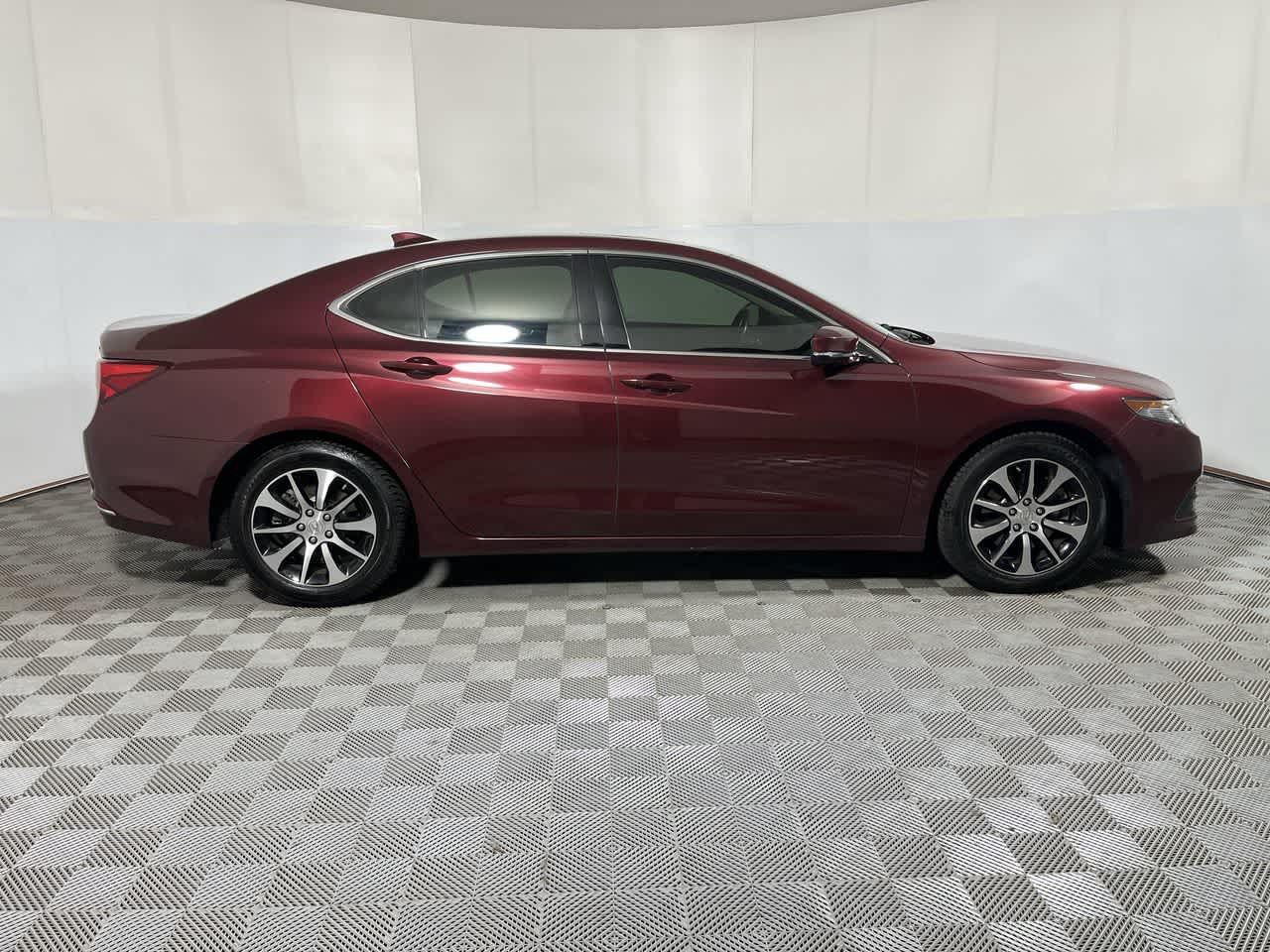 Used 2016 Acura TLX w/ Technology Package FWD image 9