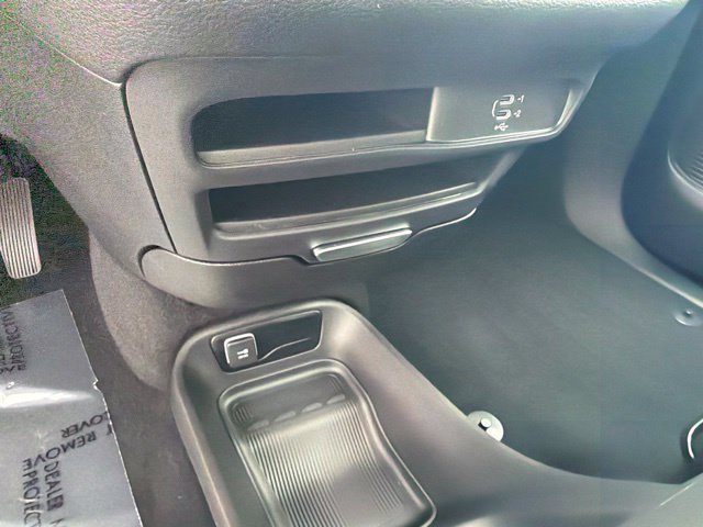 New 2027 Chrysler Pacifica Select AWD/4WD image 29