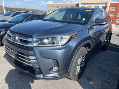 Used 2018 Toyota Highlander Limited Platinum