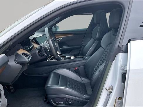 Used 2023 Audi e-tron GT Premium Plus AWD/4WD image 27