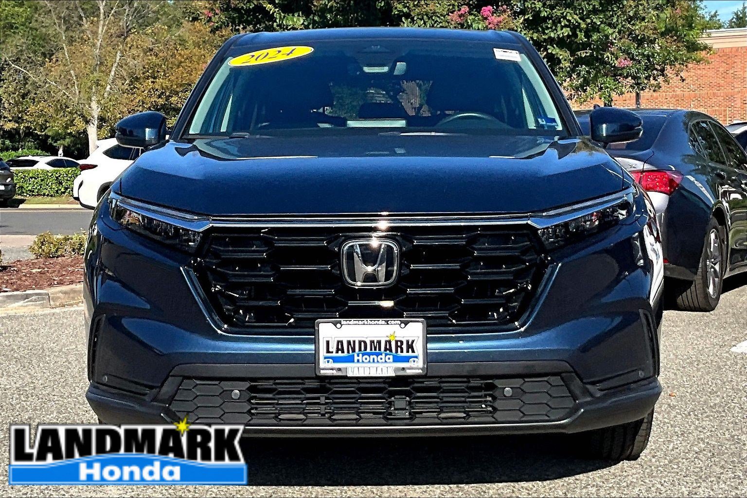 Used 2024 Honda CR-V EX-L image 3