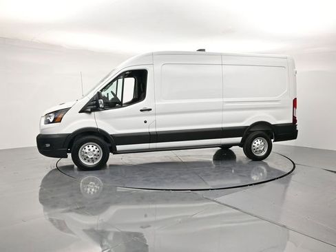 New 2026 Ford Transit 250 148 Medium Roof Extended AWD image 7