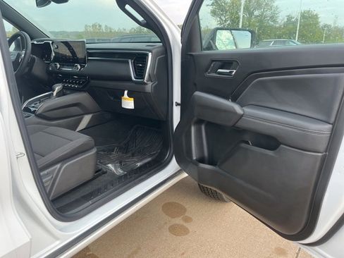 New 2025 GMC Canyon Elevation w/ Convenience Package image 49