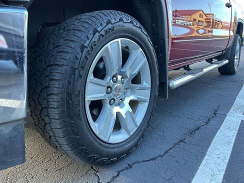 Used 2018 GMC Sierra 1500 SLE w/ SLE Value Package image 6