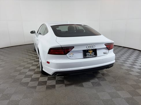 Used 2017 Audi A7 3.0T Premium Plus w/ Cold Weather Package image 4