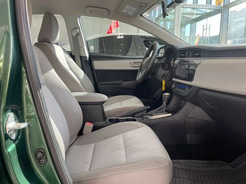 Used 2015 Toyota Corolla LE FWD image 27