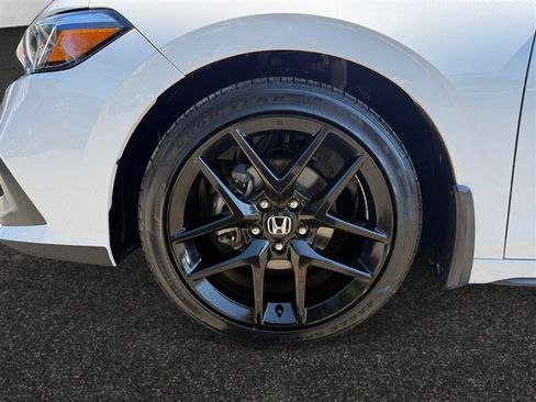 Used 2024 Honda Civic Sport image 16