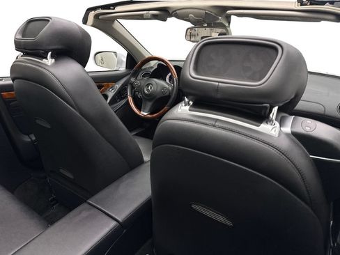 Used 2009 Mercedes-Benz SL 550 image 42