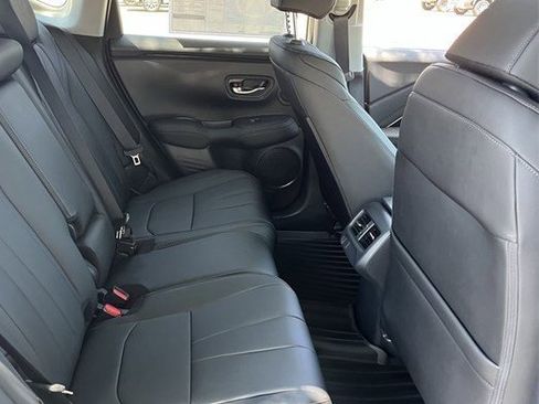 Used 2025 Acura ADX AWD image 32