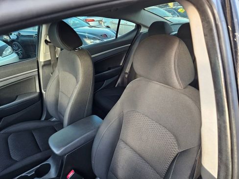 Used 2019 Hyundai Elantra Value Edition w/ Cargo Package image 11