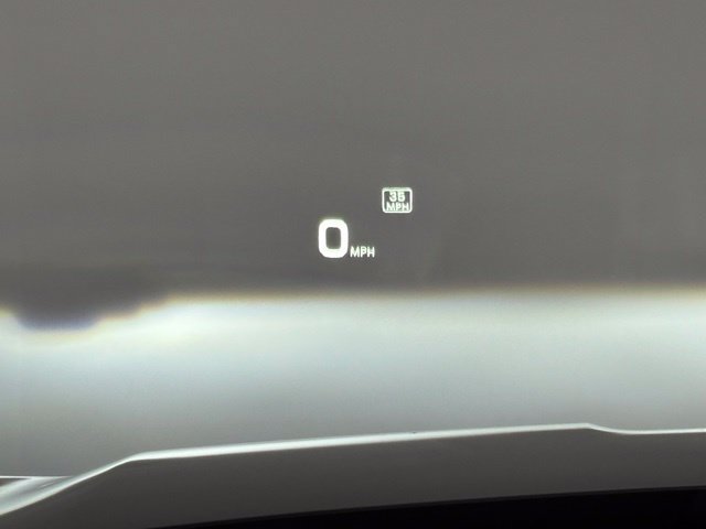 Used 2026 GMC Acadia Denali Ultimate w/ LPO, All-Weather Package AWD/4WD image 33