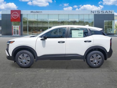 New 2026 Nissan Kicks S FWD image 3