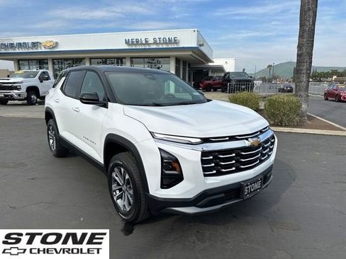 New 2026 Chevrolet Equinox LT image 1
