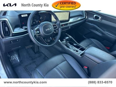 Certified 2025 Kia Sorento S image 23