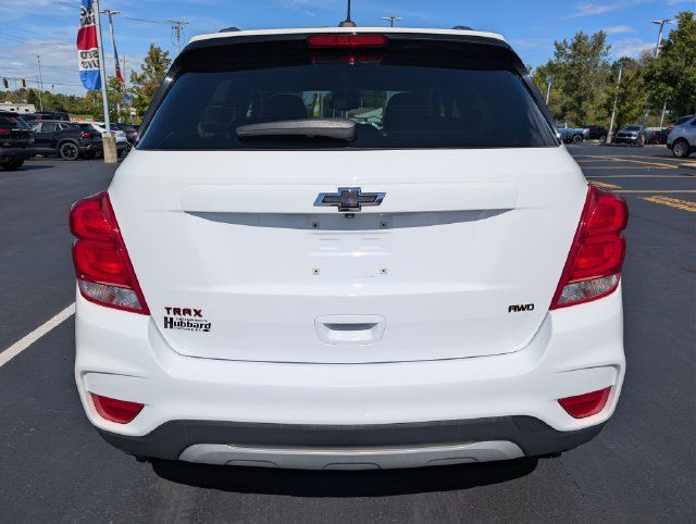 Used 2020 Chevrolet Trax LT w/ Redline Edition AWD/4WD image 4