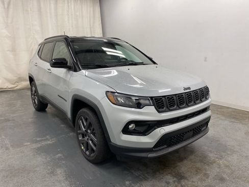 Used 2026 Jeep Compass Limited AWD/4WD image 1