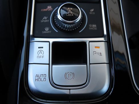 Certified 2024 Kia Telluride EX X-Line image 11