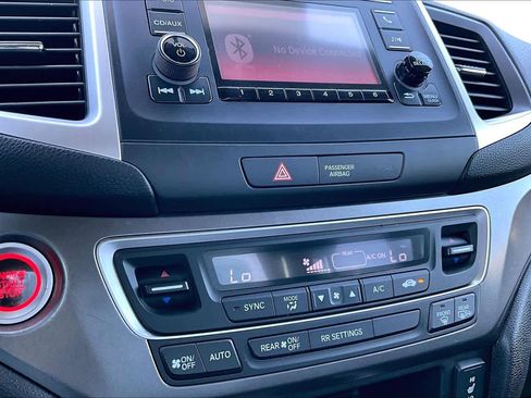 Used 2017 Honda Ridgeline RTL image 33