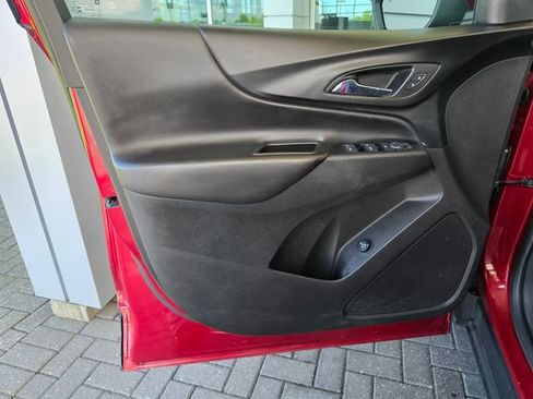Used 2019 Chevrolet Equinox LT AWD/4WD image 19