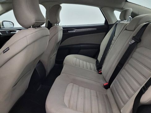 Used 2017 Ford Fusion S image 18