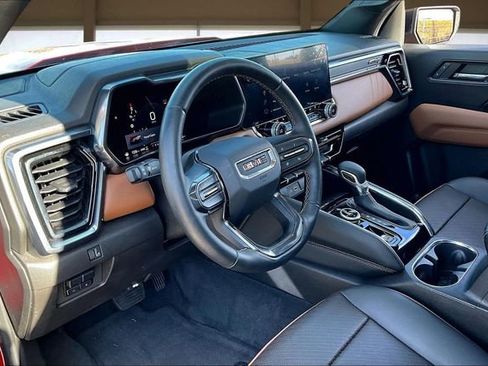 Used 2023 GMC Canyon AT4 w/ AT4 Premium Package image 14