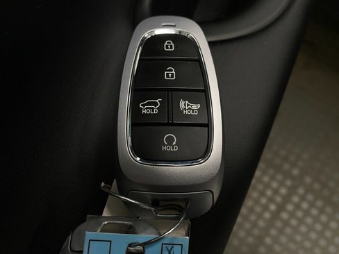 Used 2023 Hyundai Santa Fe SEL w/ Premium Package image 34