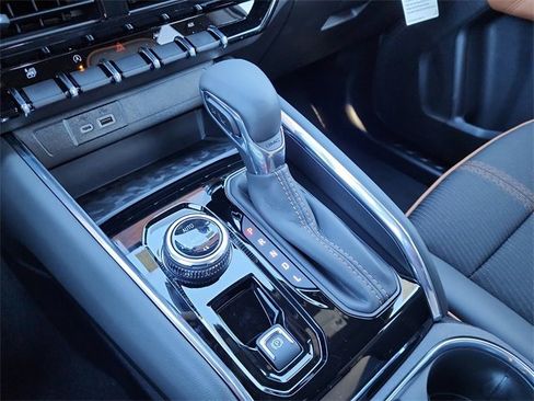 New 2026 GMC Canyon AT4 image 22