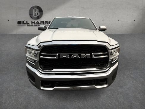 Used 2022 RAM 2500 Tradesman w/ Chrome Appearance Group AWD/4WD image 2