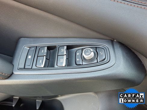Certified 2025 Subaru Ascent Bronze Edition AWD/4WD image 24