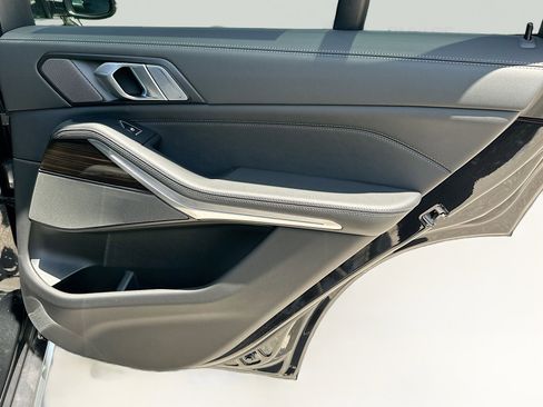Certified 2025 BMW X5 xDrive40i image 33