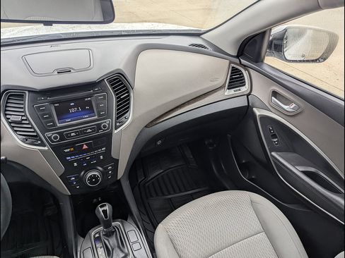 Used 2017 Hyundai Santa Fe Sport AWD/4WD image 25