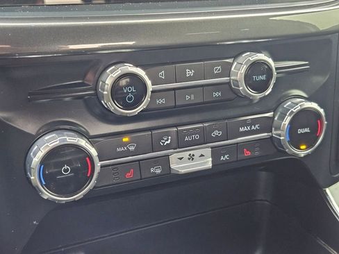 Used 2022 Ford F150 XLT w/ Equipment Group 302A High image 22