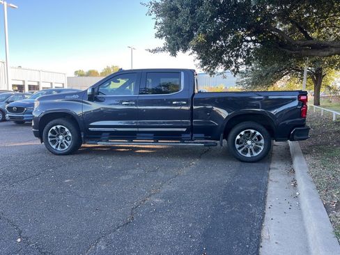 Used 2024 Chevrolet Silverado 1500 High Country w/ Z71 Off-Road Package image 4