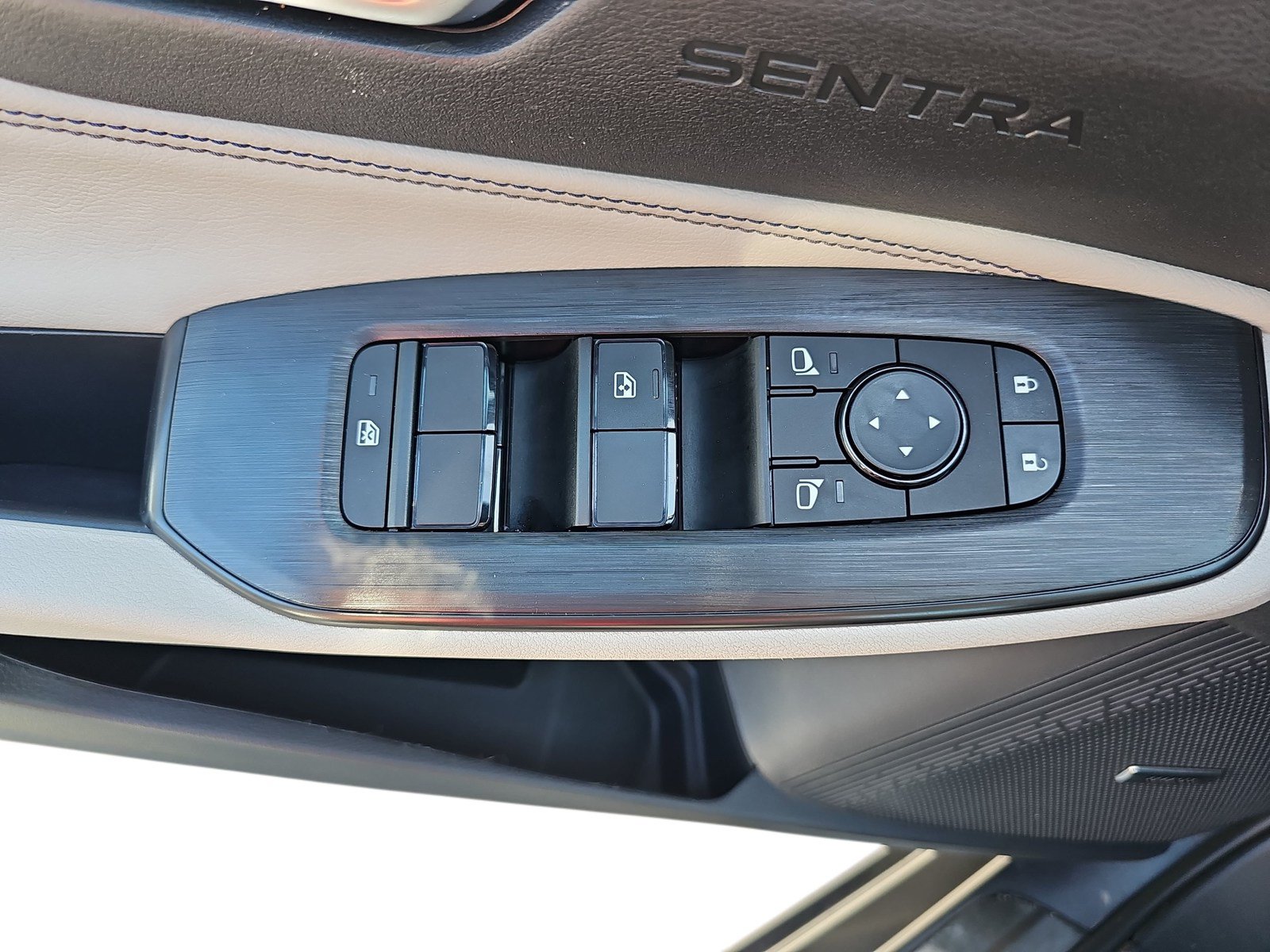 Used 2026 Nissan Sentra SL w/ Floor Mat Package FWD image 24
