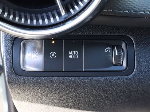 Used 2025 Chevrolet Equinox LT w/ Convenience Package II image 16